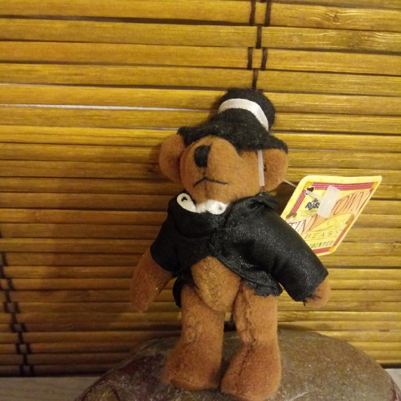 Mini Teddy bear by RUSS - Picture 3 of 5